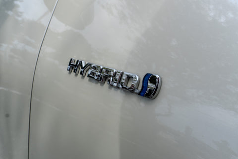 Prius - S Hybrid