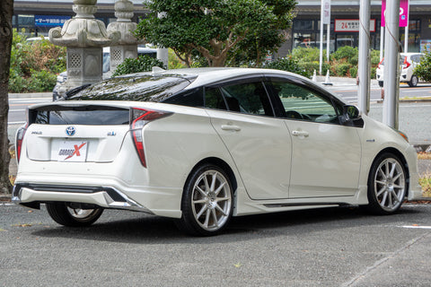 Prius - S Hybrid