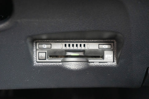 Prius - S Hybrid