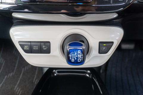 Prius - S Hybrid