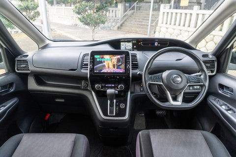 Serena - S Hybrid