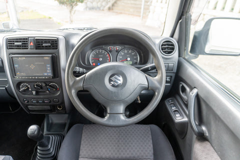 Jimny - 4x4 MT