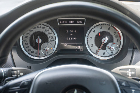 メルセデス A180