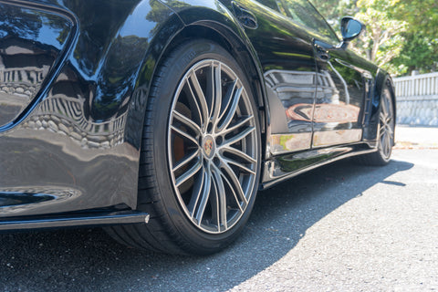 Porsche - Panamera S