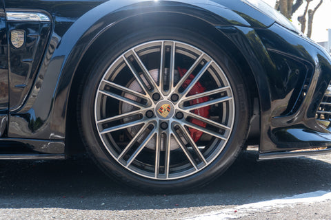 Porsche - Panamera S