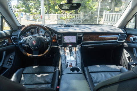 Porsche - Panamera S