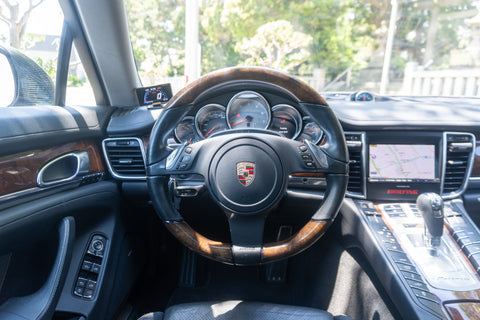 Porsche - Panamera S