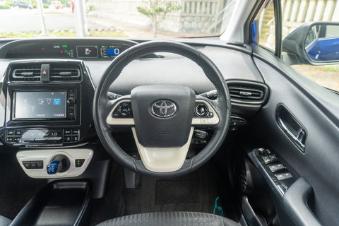 Prius - S Hybrid