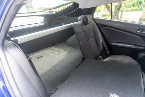 Prius - S Hybrid