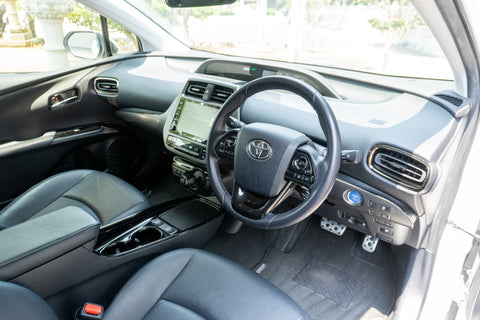 Prius - BLACK EDITION
