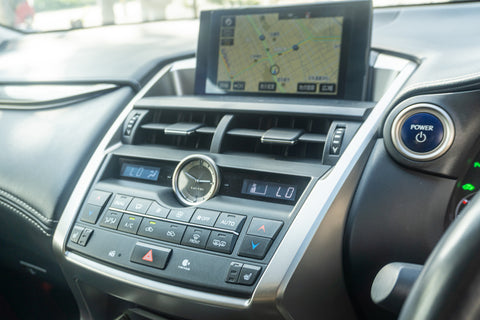 Leuxs NX- 300h Hybrid