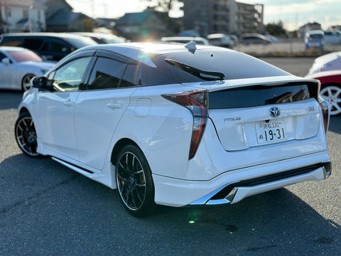 Prius - S